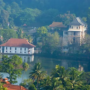  Alloggio in famiglia Mcleod-inn Sri Lanka